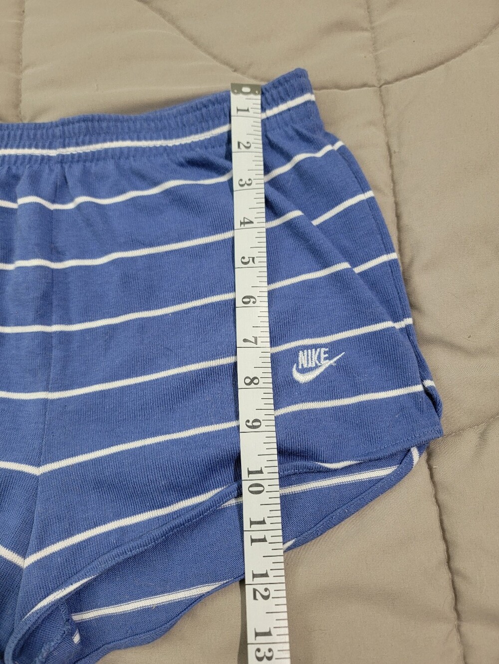 Vintage Blue & White Striped Nike Running Shorts - Size Medium - Picture 4 of 4